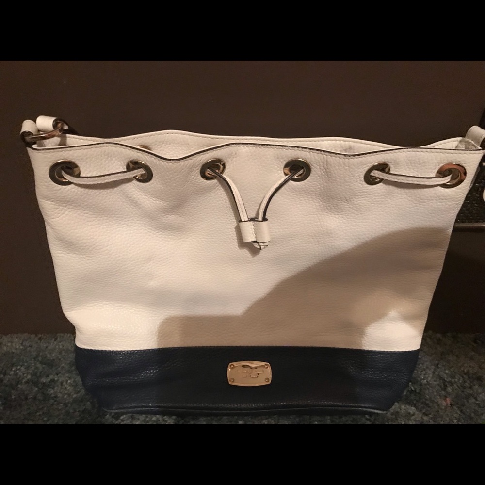Michael Kors bucket bag